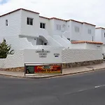 Apartamento Near The With Huge Terrace, Parking And Wifi *