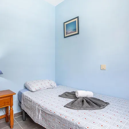 公寓 Near The With Huge Terrace, Parking And Wifi 科斯塔卡玛